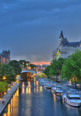 Iconic East Coast Adventure: New York to Montreal by Rail with City Stays & Scenic Stops