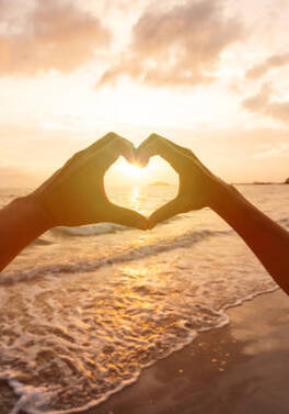 Luxurious Honeymoon Summer Loving in Dubai & Mauritius!