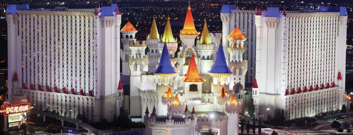excalibur-hotel-cropped-night-time-exterio