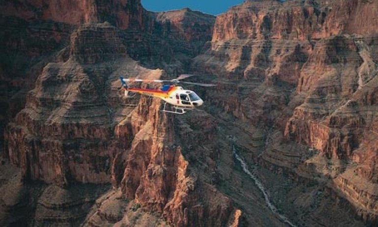 grand_canyon_helicopter